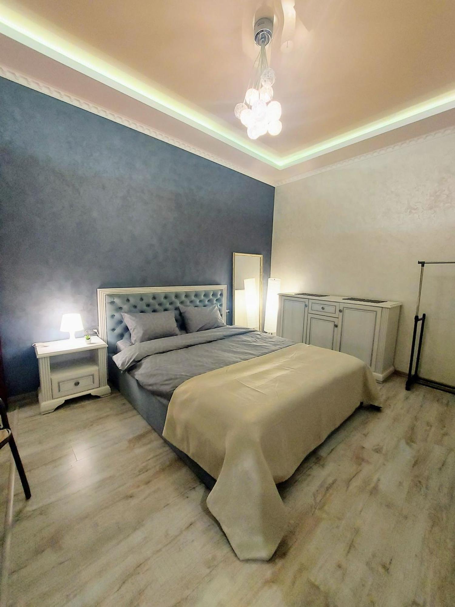 Medova Apartments Leopoli Esterno foto